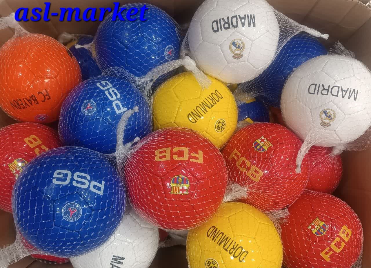 توپ آپارتمانی فوتبالی